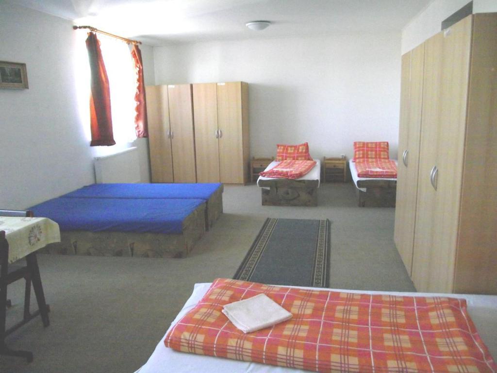 Penzion Slavia Poprad Room photo